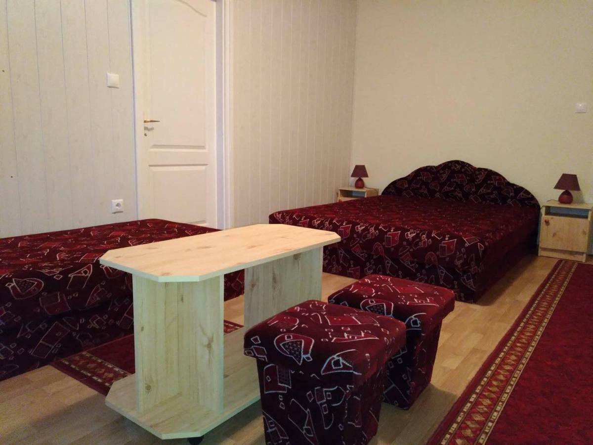 Nora Apartman Apartment Balatonfůzfő Екстериор снимка